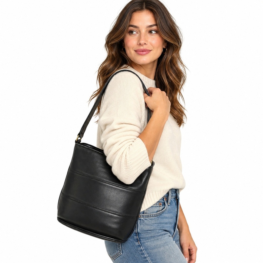 1998 Coach Tribeca Bucket Bag Black Glove Tanned Leather Shoulder Strap 9083